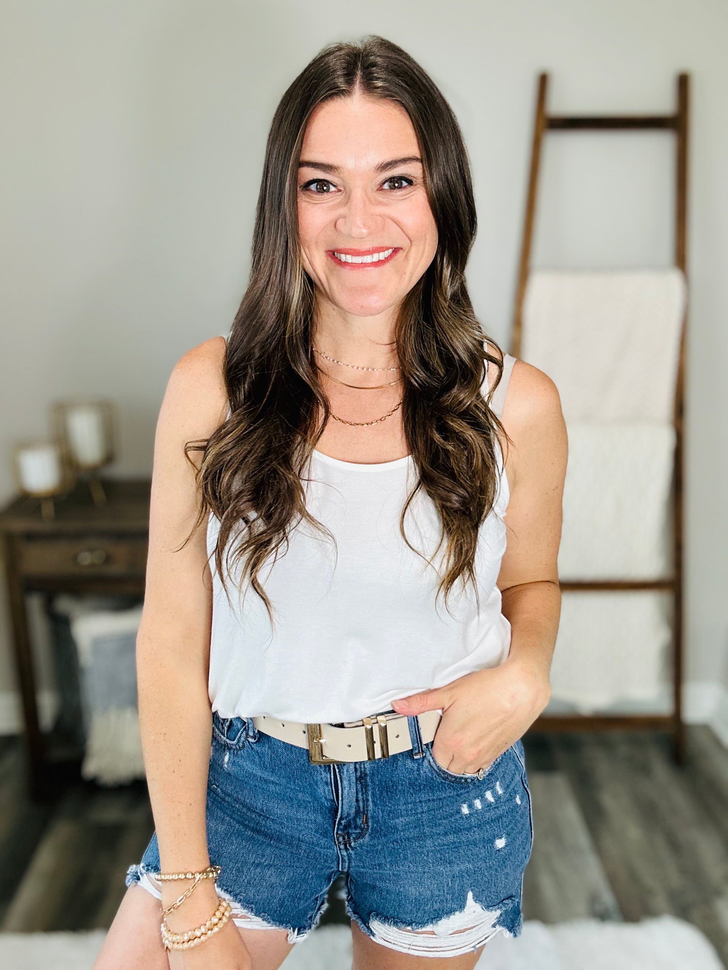 Sleek Scoop Neck Tank Top in Ivory with scoop neckline, high stretch, and breathable fabric.